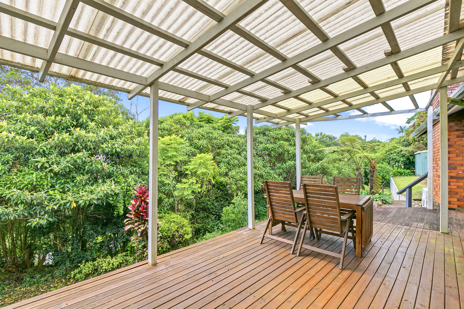 26 Post Office Road, MAPLETON QLD 4560 Roger Loughnan Real Estate