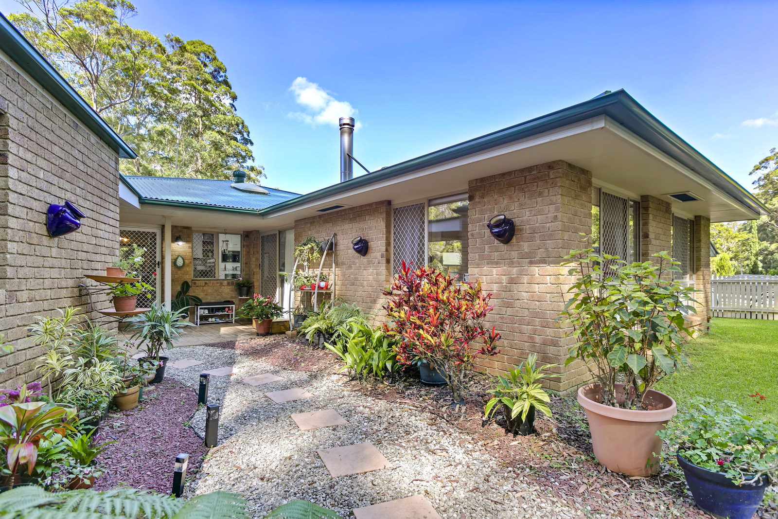 45 Mapleton Forest Road, MAPLETON QLD 4560 Roger Loughnan Real Estate