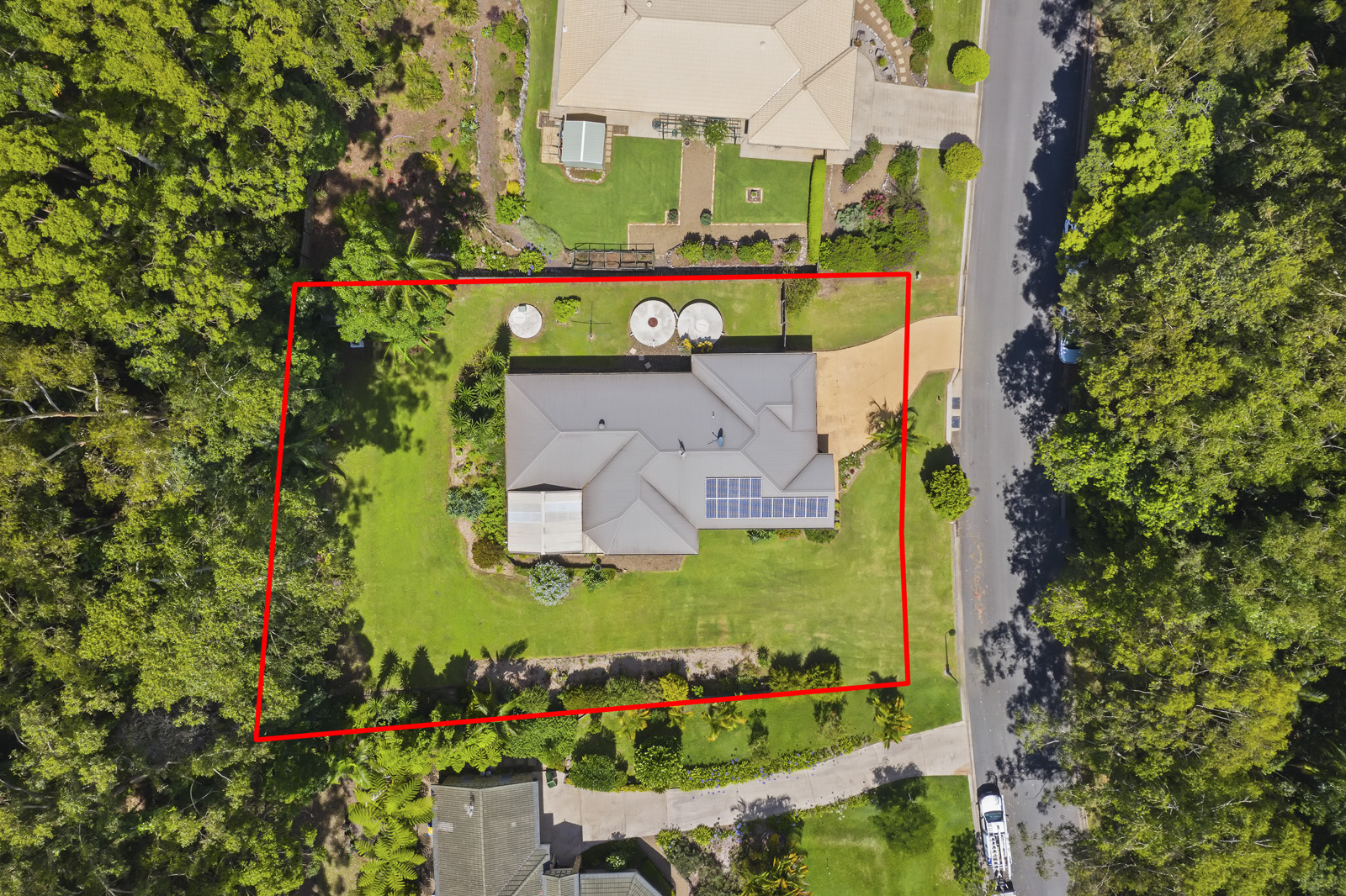 10 THE PARKWAY PLACE, MAPLETON QLD 4560 Roger Loughnan Real Estate